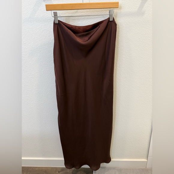 Meshki Edie midi skirt - Picture 5 of 6